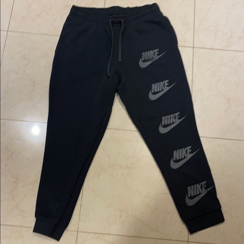 Nike Sweatpants